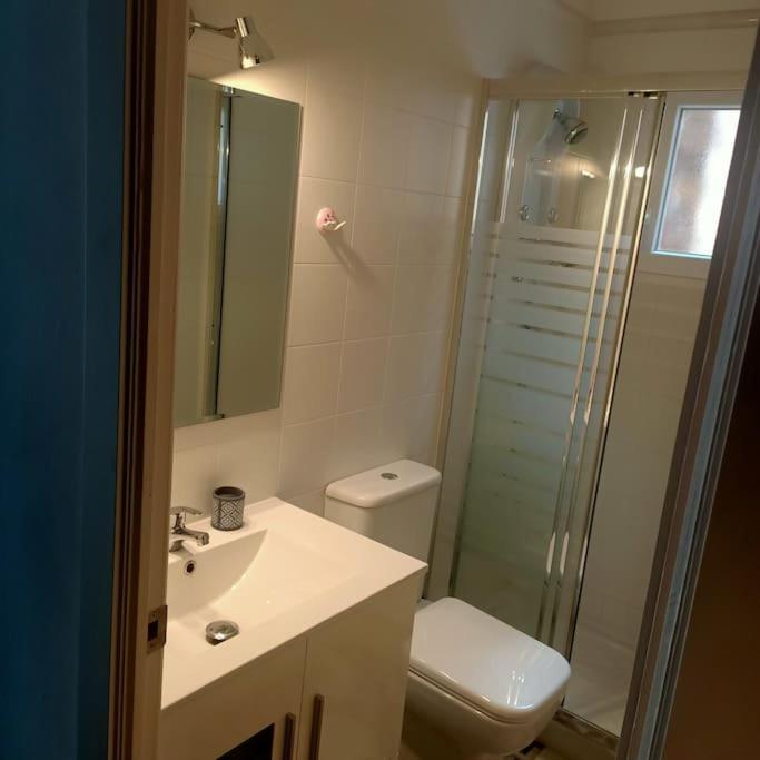 Roc De La Mel Apartment Caserras Bagian luar foto